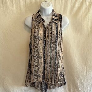 E-96 Sans Souci Cream & BlackSleeveless Button Down Summer Blouse Size S